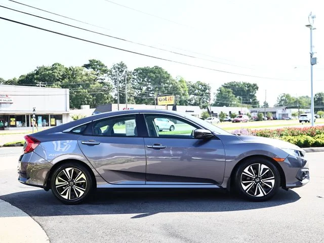 Used 2017 Modern Steel Metallic Honda EX-T image 10