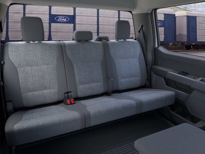 New 2026 Oxford White Ford XL image 11