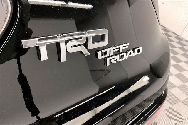 2026 Toyota Sequoia SR5 - Photo 38
