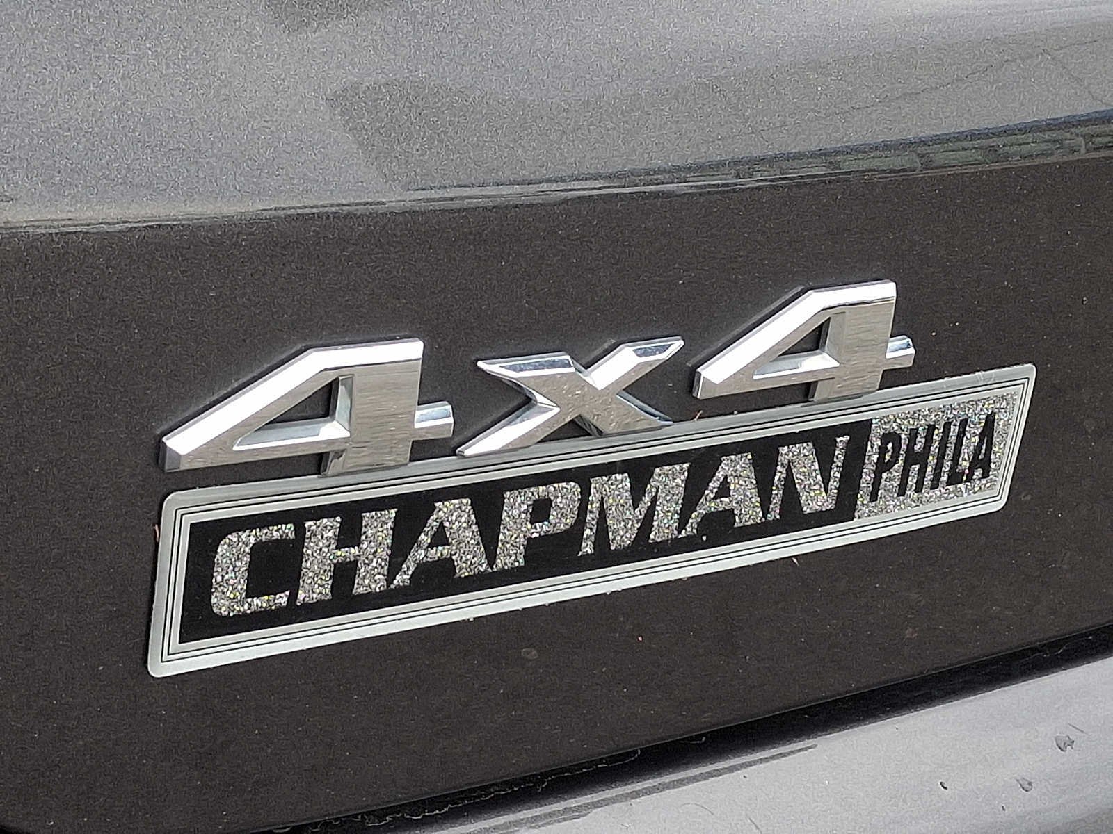 Used 2024 GRAY Jeep Limited image 30