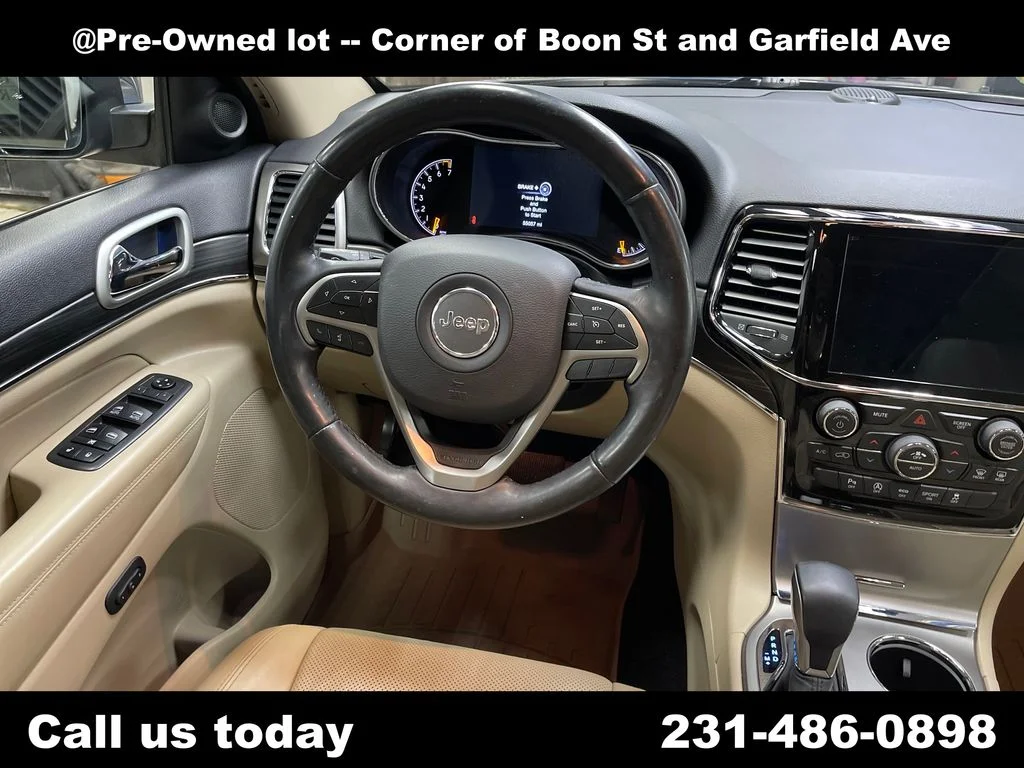 Used 2019 Blue Jeep Limited image 17
