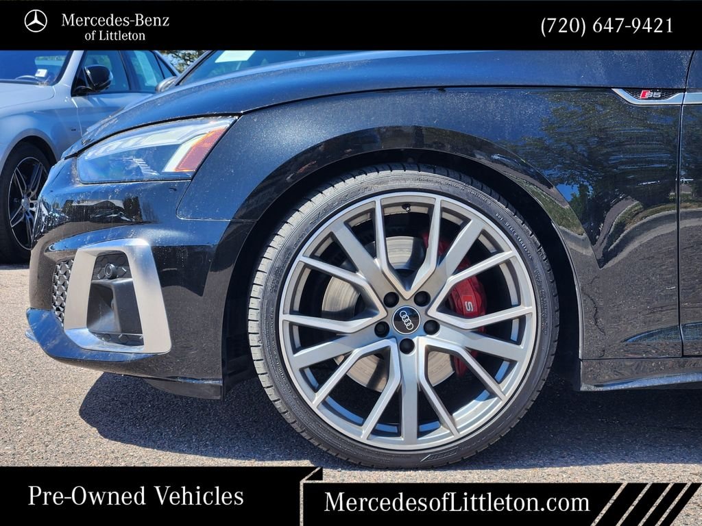 Used 2021 Black Audi 3.0T Premium Plus image 9