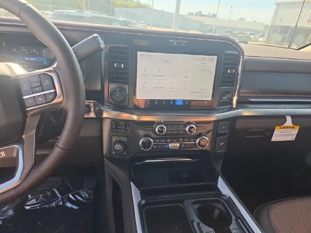 New 2026 Star White Metallic Tri-Coat Ford F-250® King Ranch® image 18