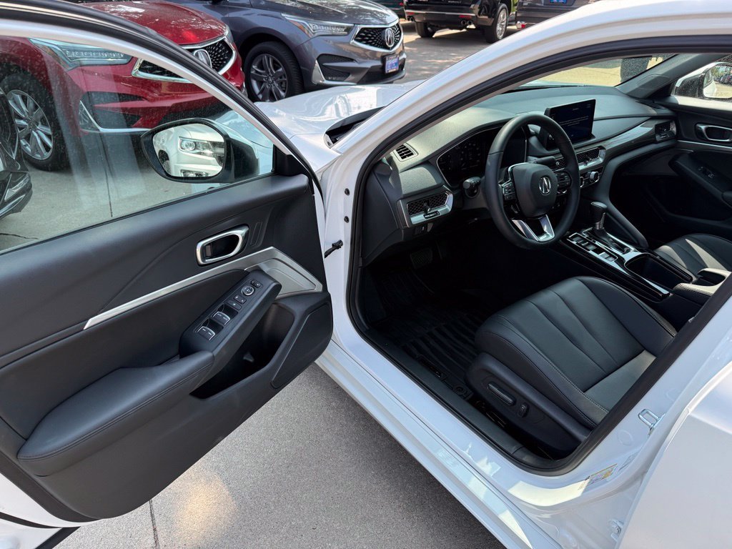 Used 2026 Solar Silver Metallic Acura  image 13