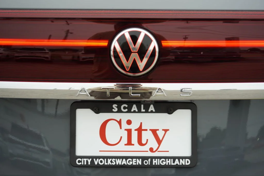 New 2026 Gray Volkswagen 2.0T SEL Premium R-Line image 39
