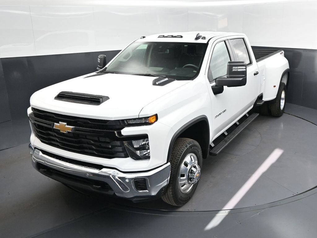 2026 Chevrolet Silverado 3500 HD Work Truck - Photo 31