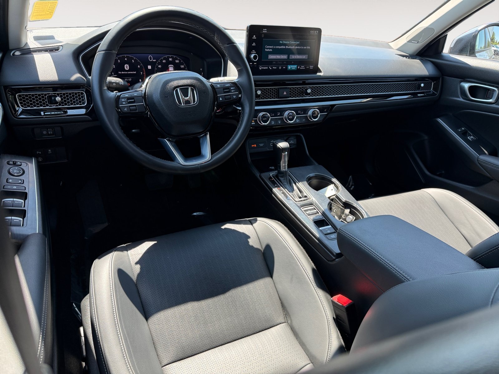 Used 2023 Sonic Gray Pearl Honda Touring image 15