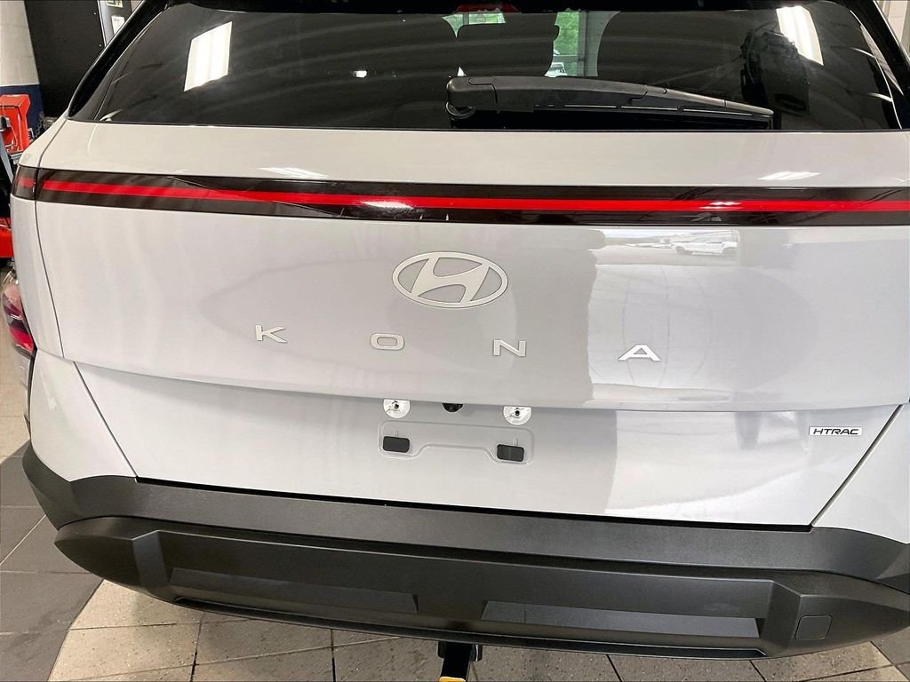 Used 2026 Gray Hyundai SEL Sport image 27
