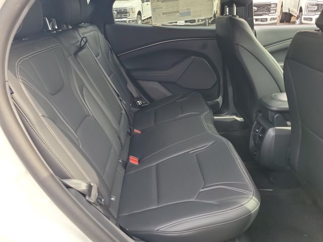 New 2026 Star White Metallic Tri-coat Ford Premium image 19