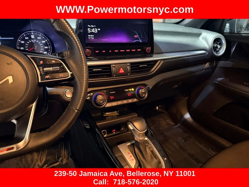 Used 2023 Black Kia GT-Line image 21