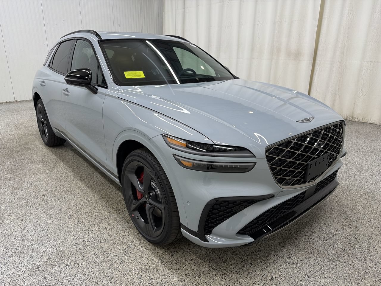 2027 Genesis GV70