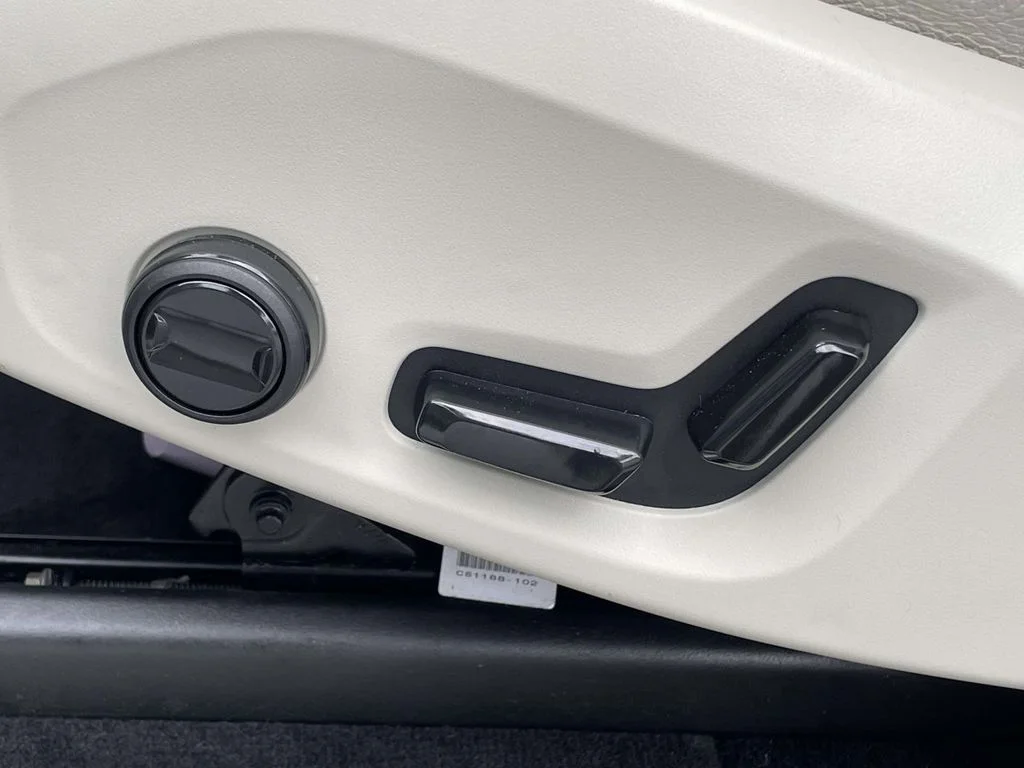 2023 Volvo XC90 Plus - Photo 7