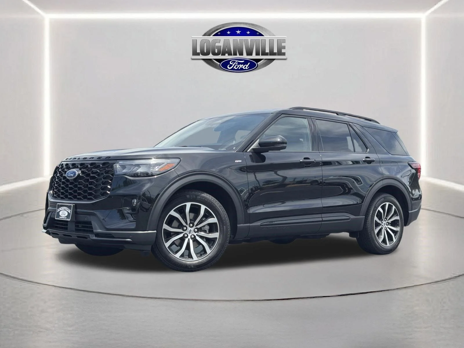 2026 Ford Explorer ST-LINE RWD's photo