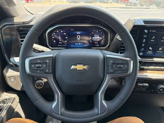 New 2026 Summit White Chevrolet LT (2FL) image 24