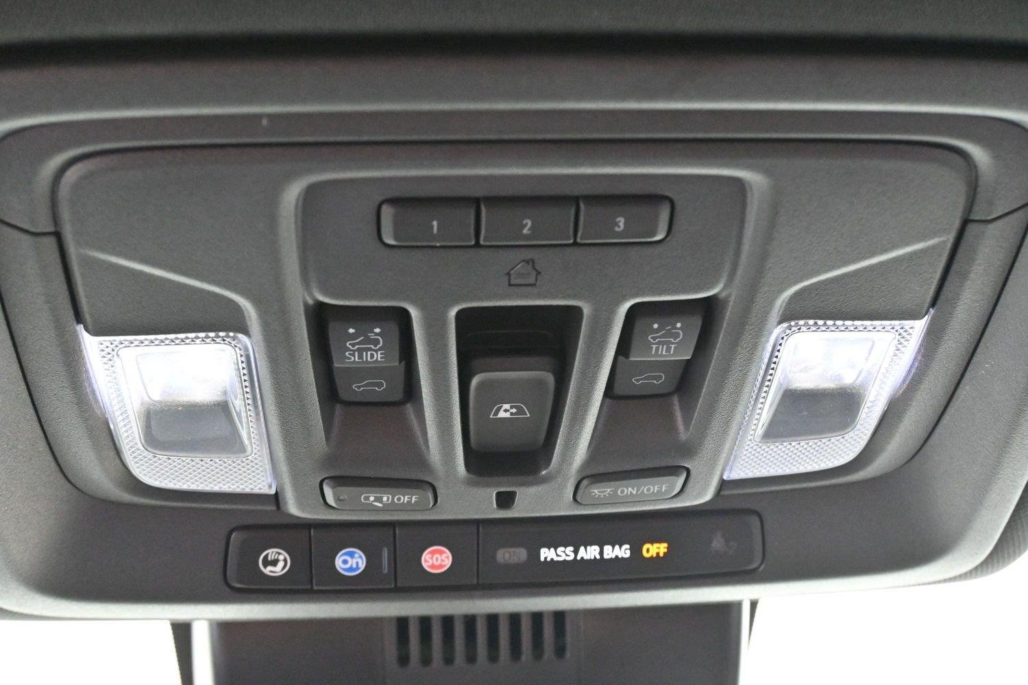 Used 2024 Summit White GMC AT4 image 29