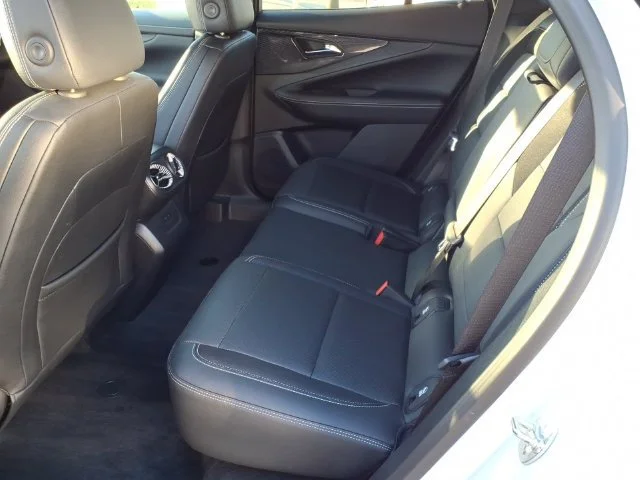 Used 2024 Iridescent Pearl Tricoat Chevrolet LT image 12