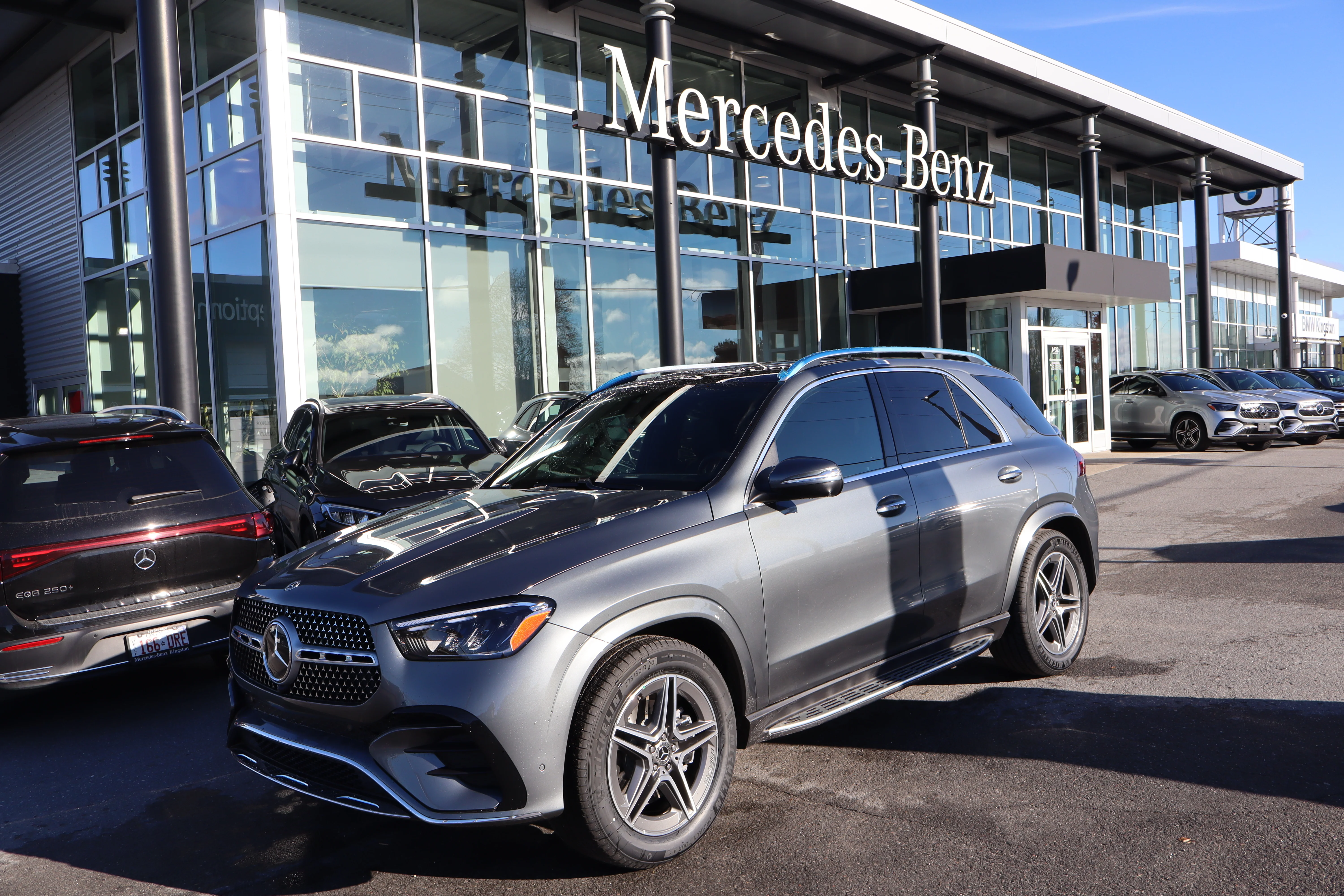 New 2026 Grey Mercedes-Benz Gle 350 4matic Suv image 2