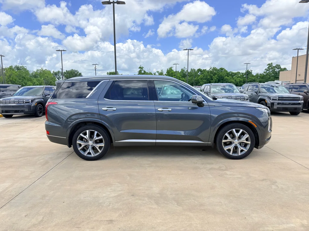Used 2022 Steel Graphite Hyundai Limited image 5