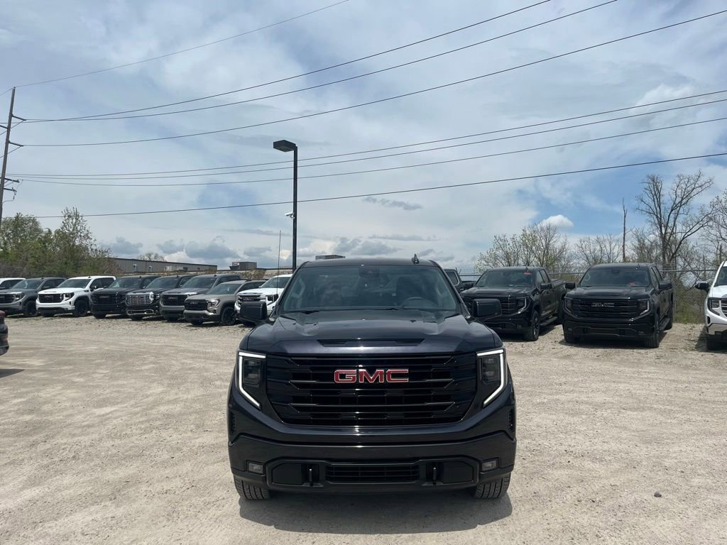 Used 2026 Titanium Rush Metallic GMC Elevation image 3