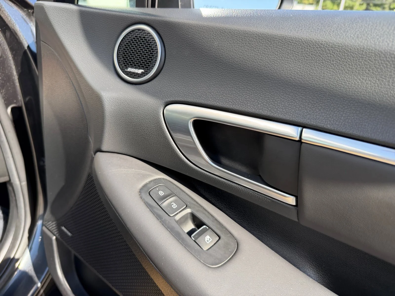 Used 2022 Portofino Gray Hyundai SEL image 29
