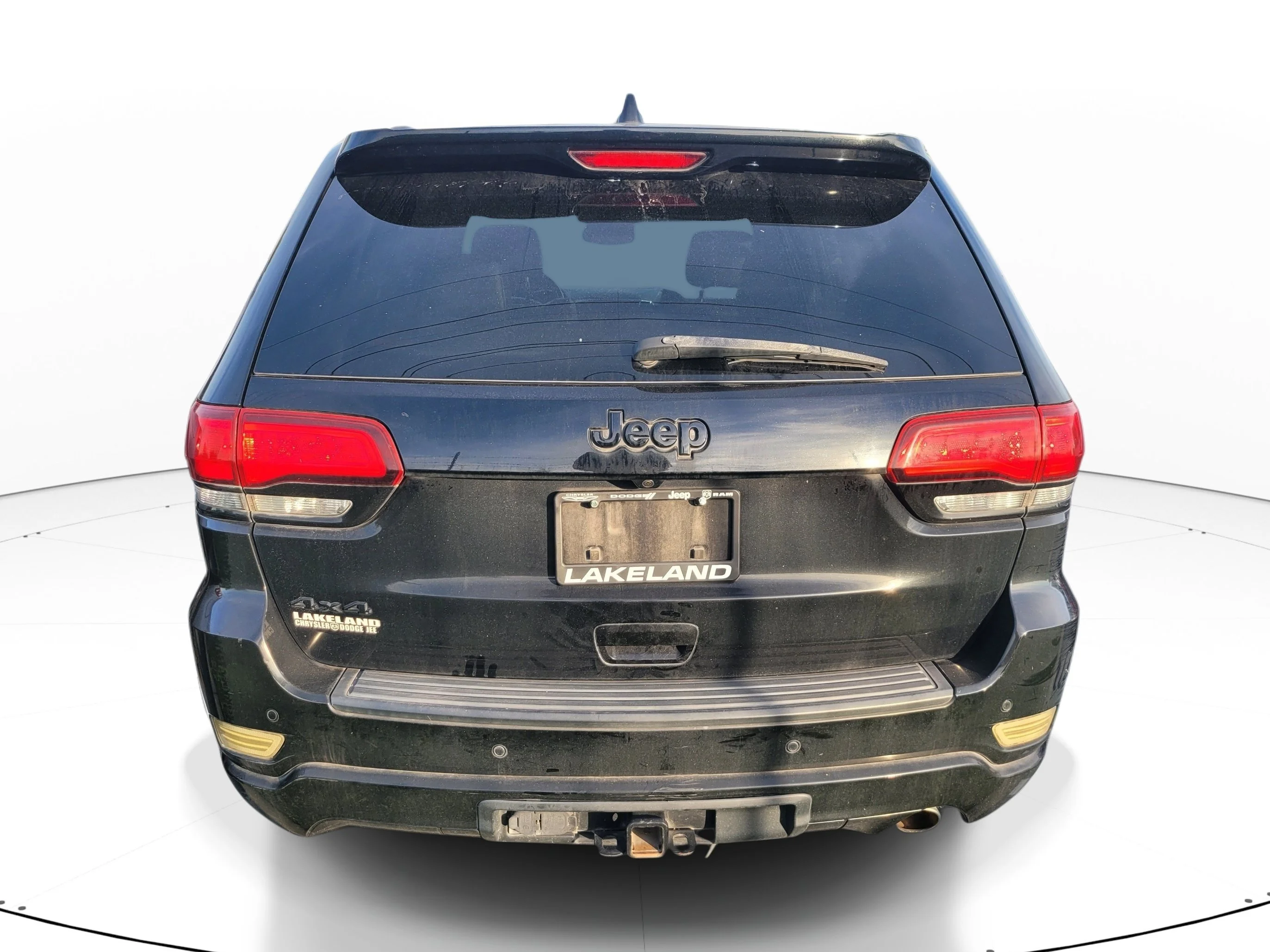 Used 2019 Diamond Black Crystal Pearlcoat Jeep Altitude image 5