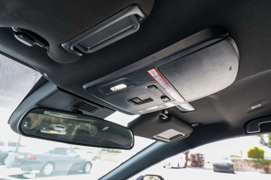 Used 2025  Toyota SE image 32