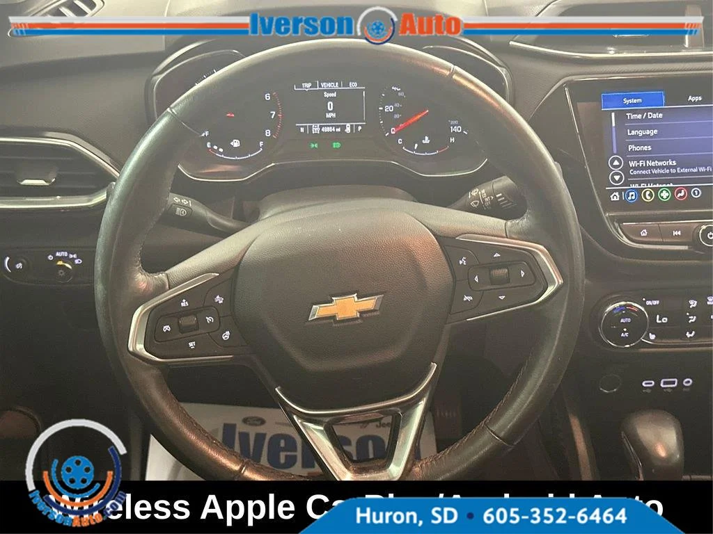 Used 2022 Mosaic Black Metallic Chevrolet LT image 18