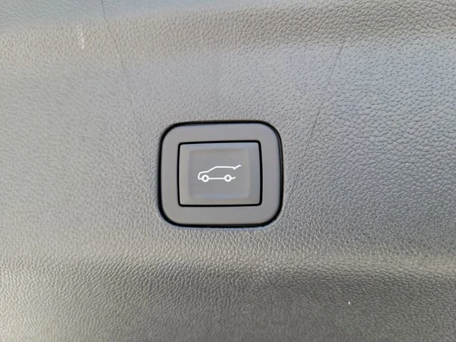 2026 Chevrolet Tahoe Premier - Photo 9