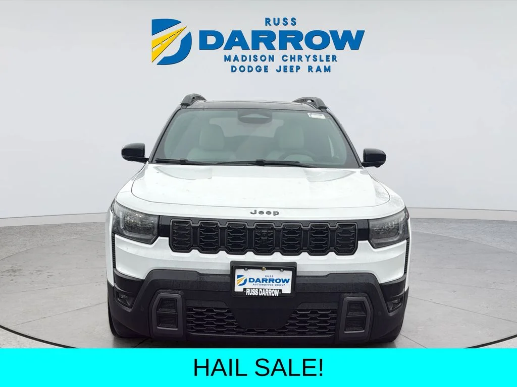 New 2026 Bright White Clear-Coat Exterior Paint Jeep Overland image 8