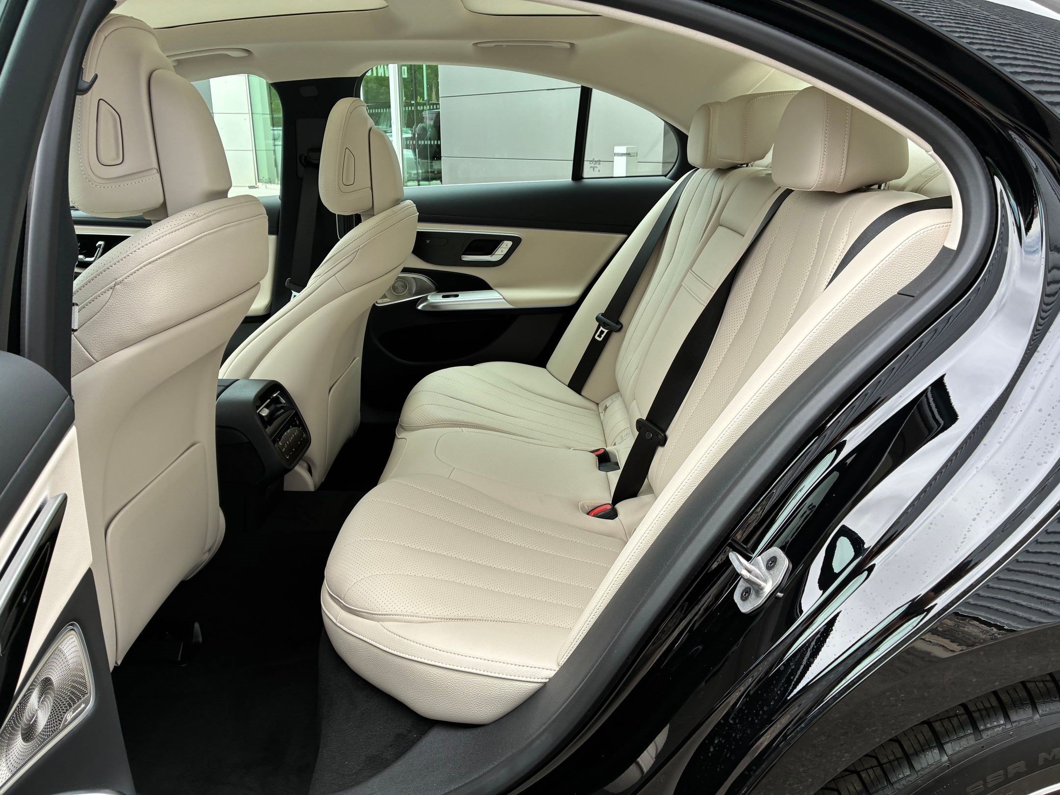 New 2026 Black Mercedes-Benz E 350 image 23