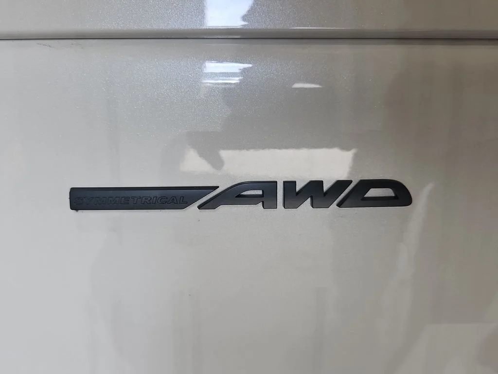 New 2026 CRYSTAL WHITE PEARL Subaru Limited XT image 24