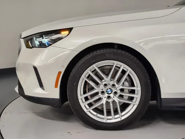 Used 2025 Mineral White Metallic BMW 530i image 11