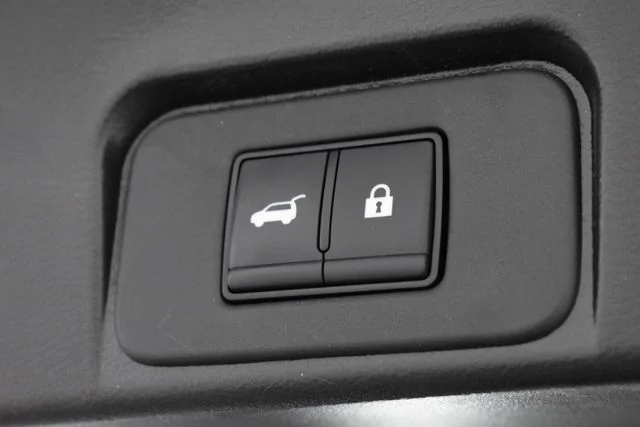 Used 2023 Gray Nissan SL image 18