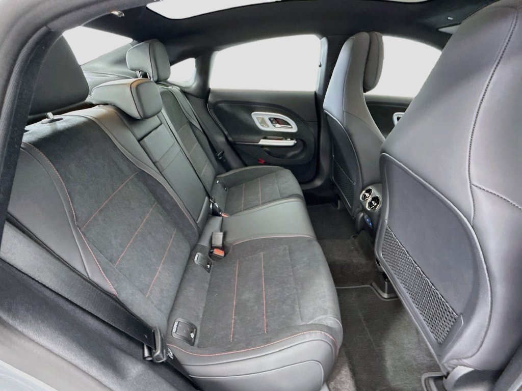 New 2027 Cirrus Silver Metallic Mercedes-Benz CLA 220 image 21