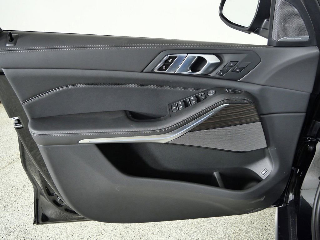 Used 2026 Black Sapphire Metallic BMW xDrive50e image 35