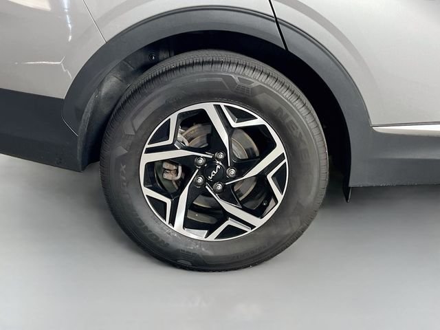 2023 Kia Sportage LX - Photo 33