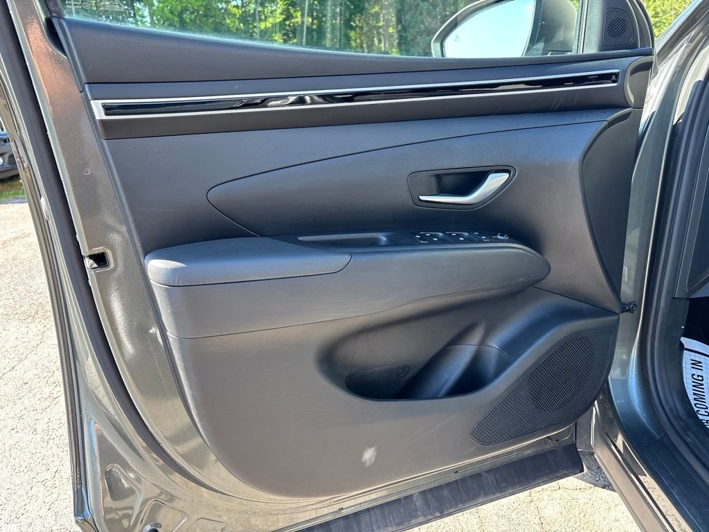 Used 2022 Gray Hyundai SEL image 16