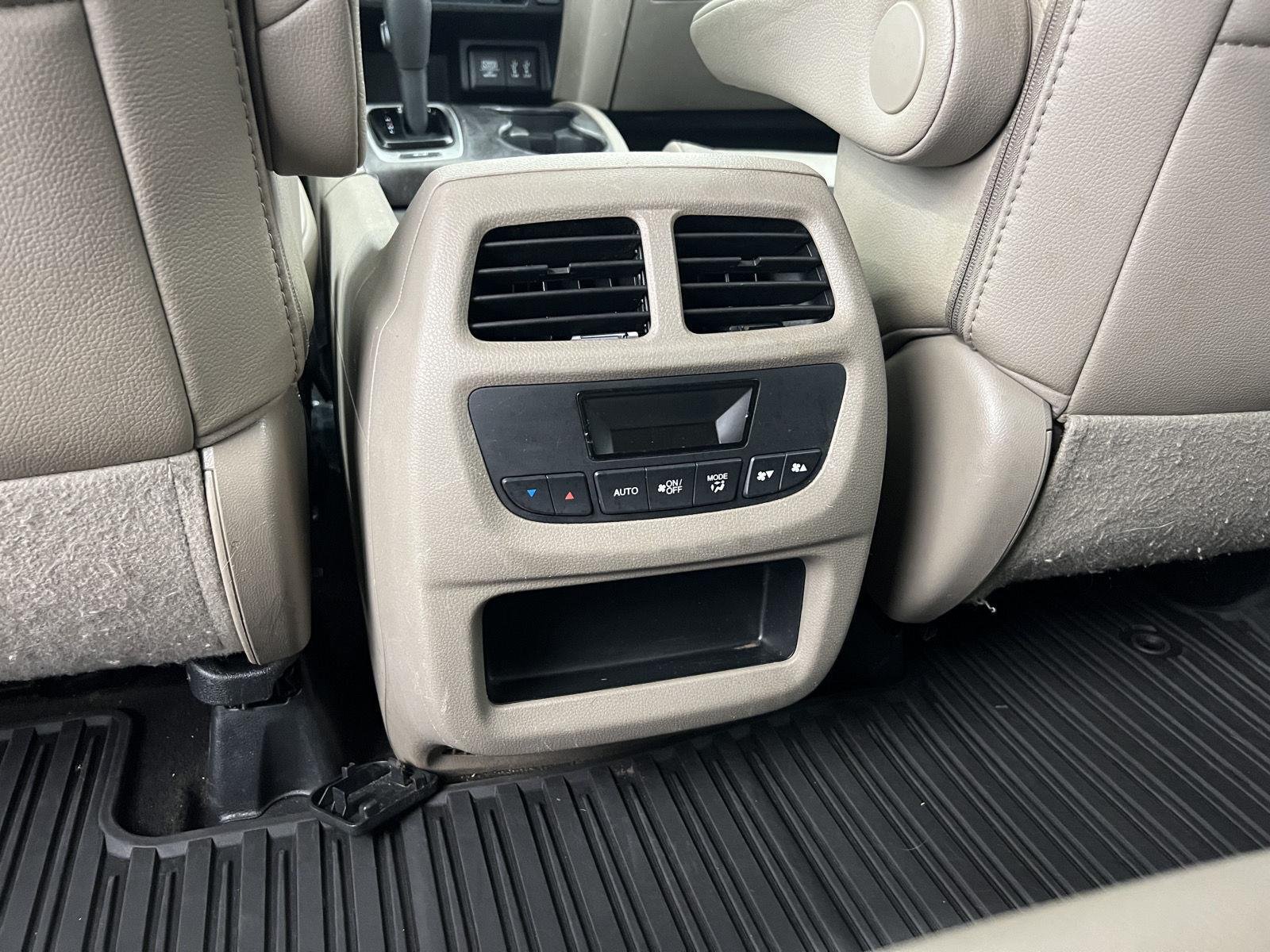 2016 Honda Pilot EX-L - Photo 27