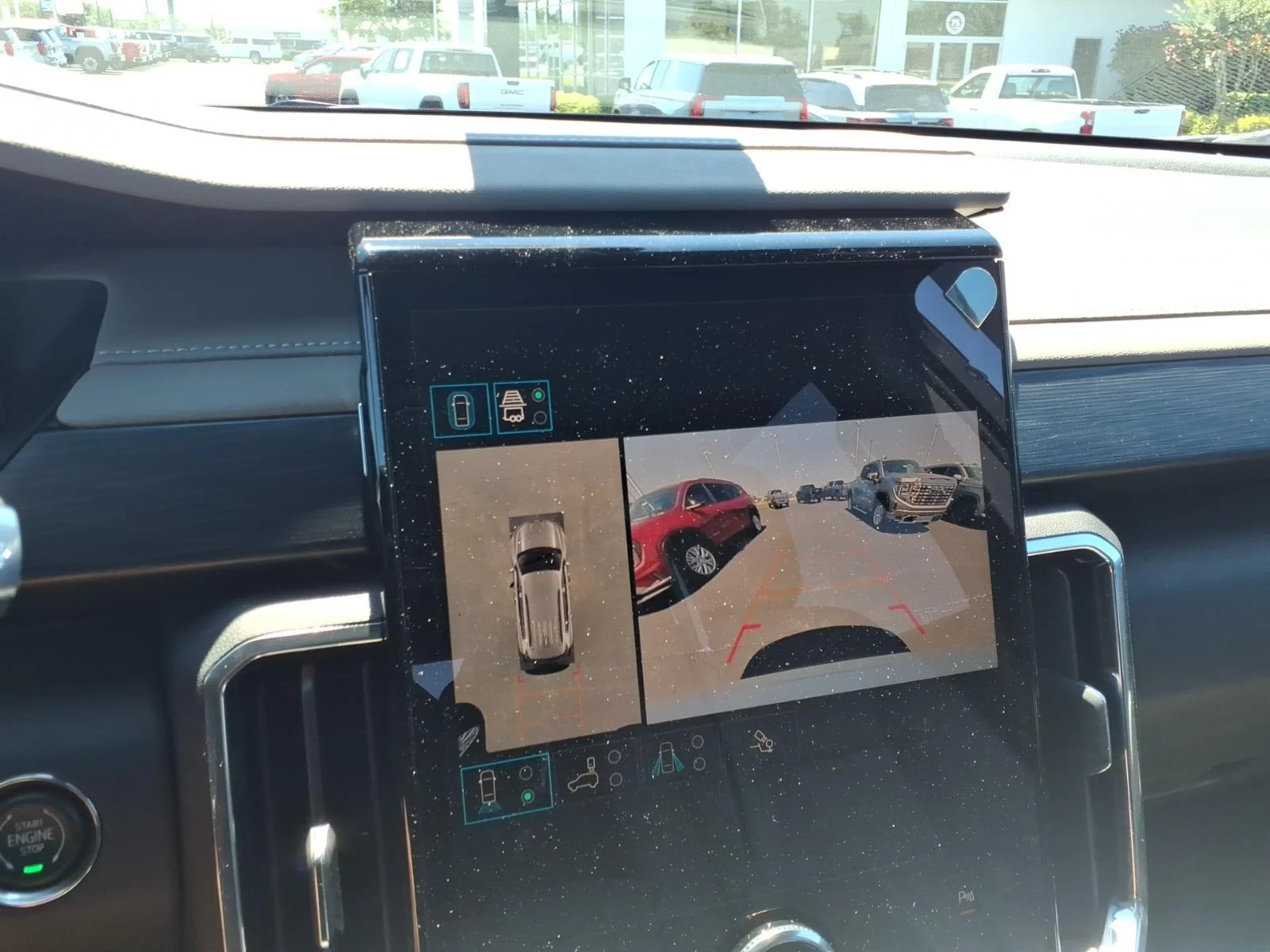 2026 GMC Acadia Elevation - Photo 17