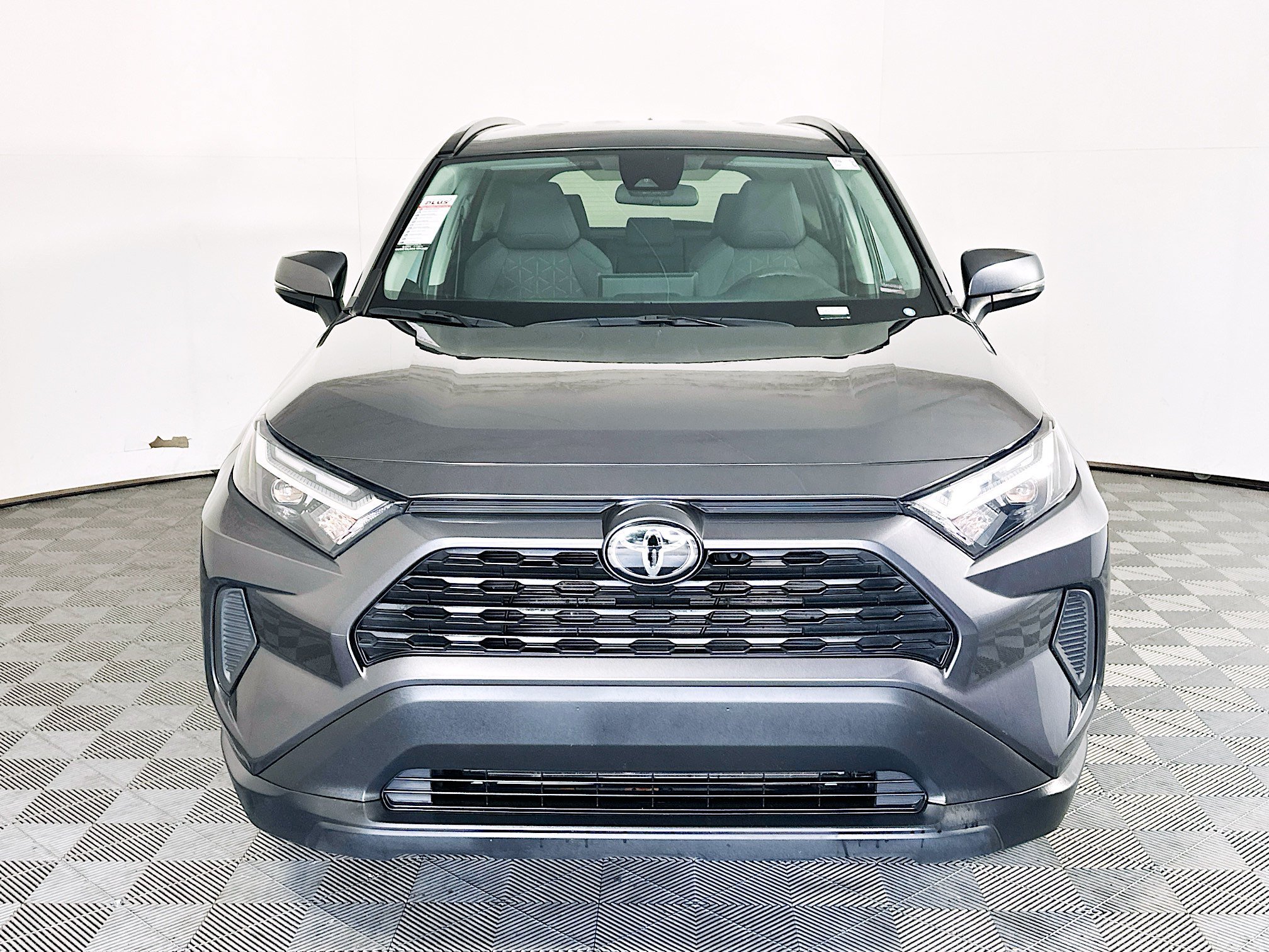 Used 2025 Magnetic Gray Metallic Toyota XLE image 8