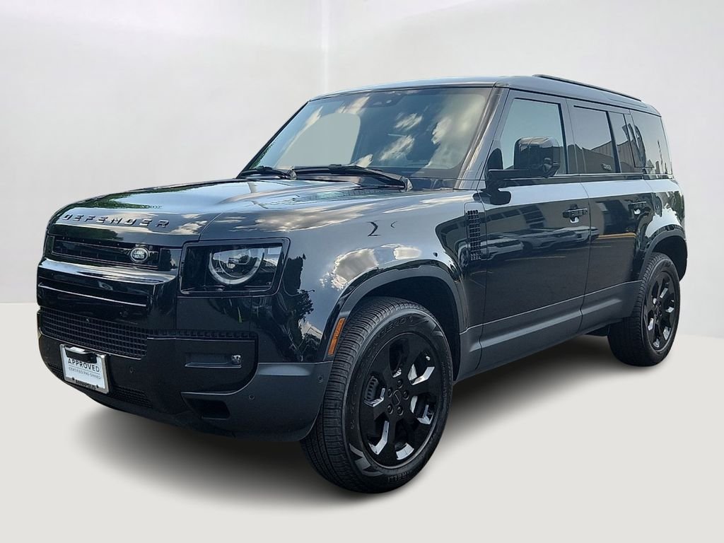 Used 2026 Santorini Black Metallic Land Rover S image 1