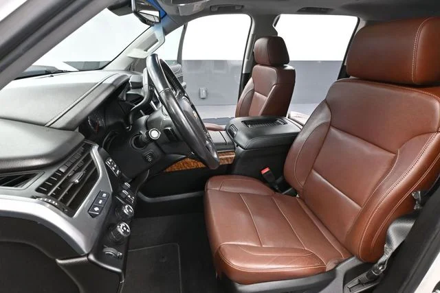 Used 2019 Beige Chevrolet Premier image 29