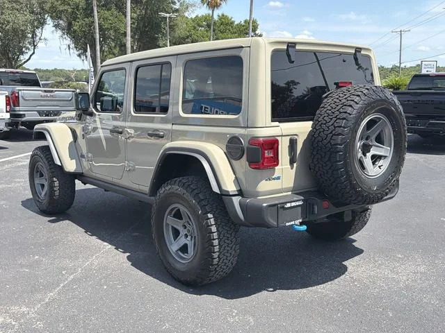 Used 2022 Beige Jeep Unlimited Rubicon 4x4 image 6