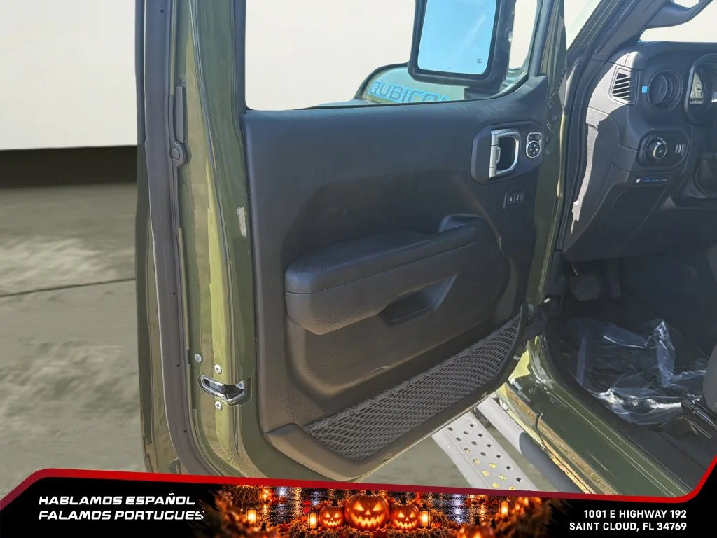 Used 2024 Green Jeep Rubicon 4xe image 10