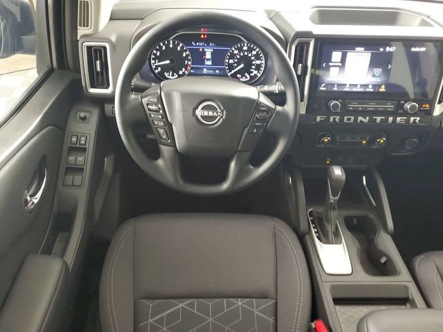 New 2026 Gun Metallic Nissan Crew Cab SV image 15