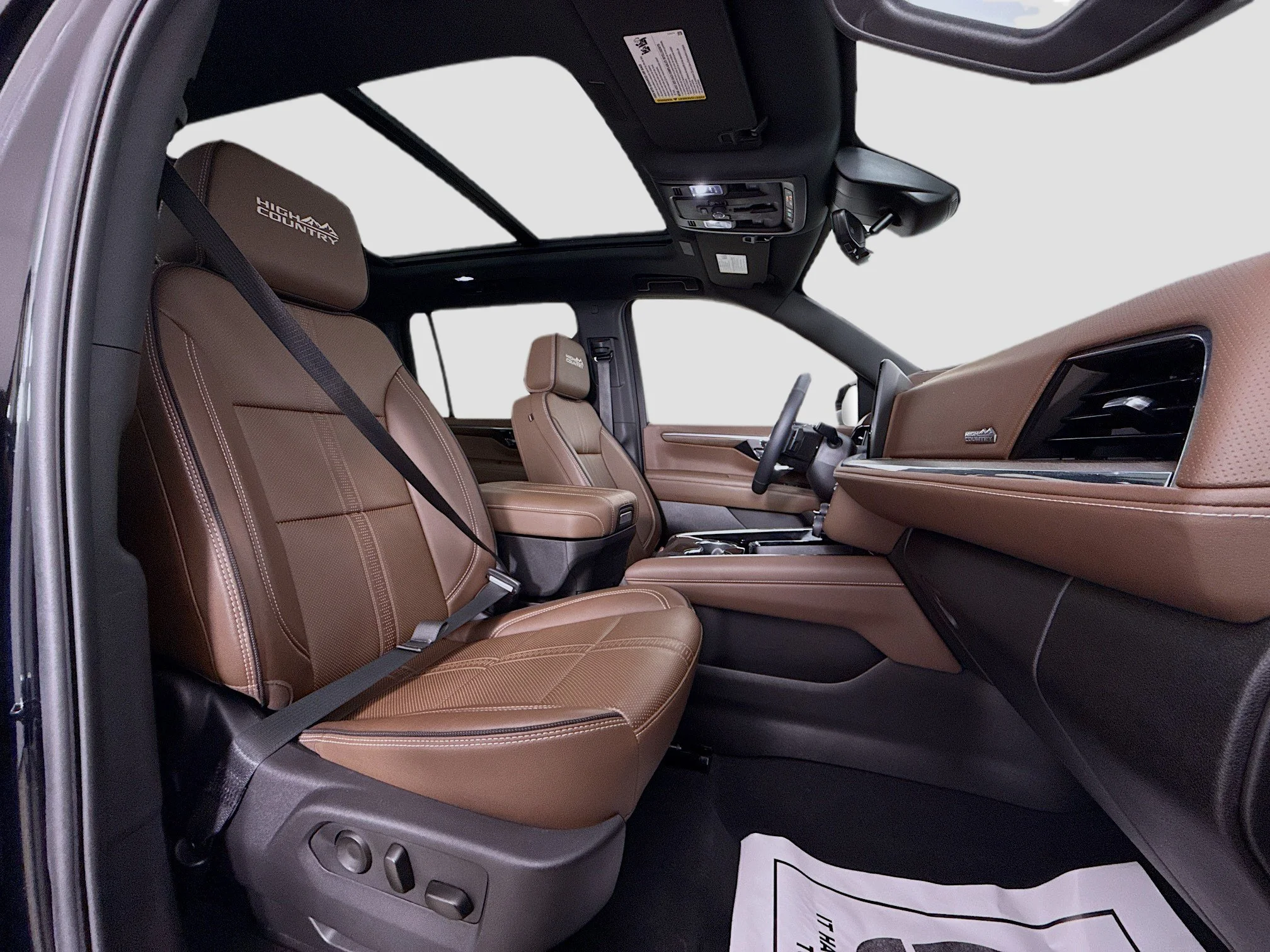 Used 2025 Black Chevrolet High Country image 33