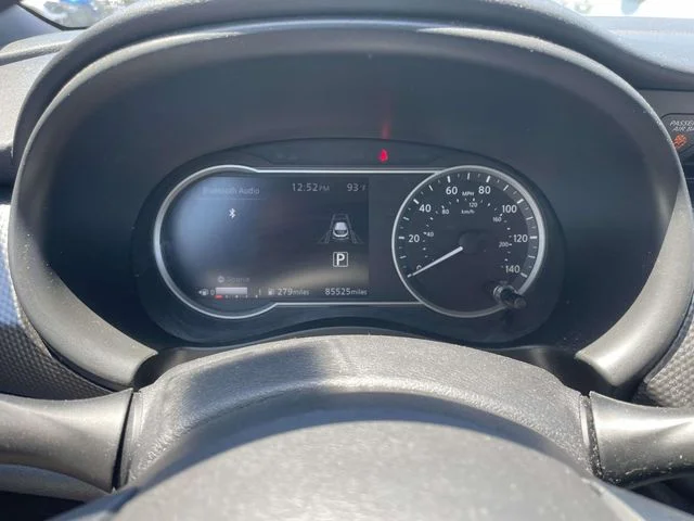 Used 2020 Blue Nissan SV image 20