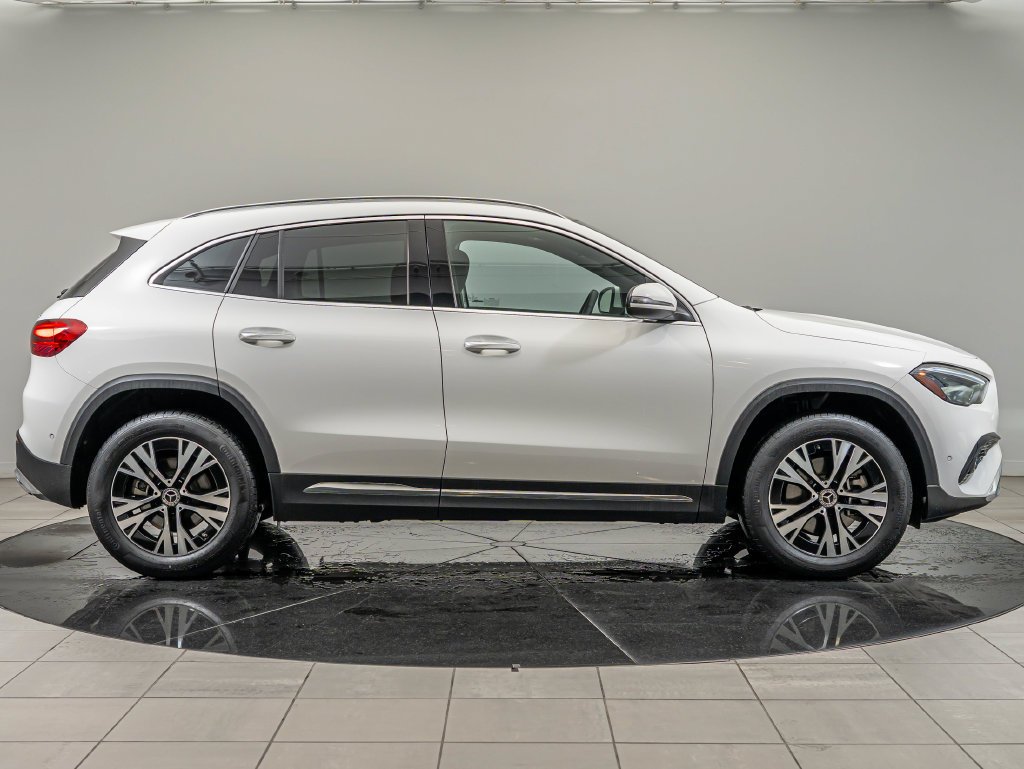 Used 2026 Polar White Mercedes-Benz GLA 250 image 4