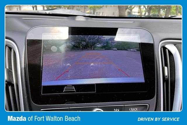 Used 2024 Gray Chevrolet LT image 13