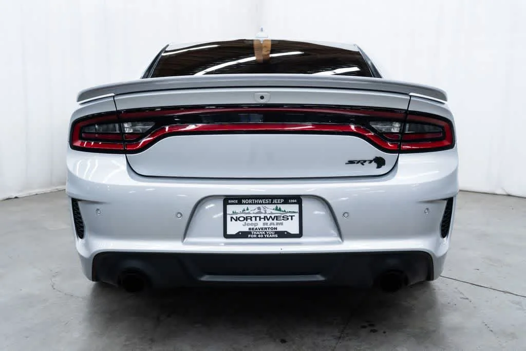Used 2023 Triple Nickel Clearcoat Dodge SRT Hellcat Widebody Jailbreak image 5